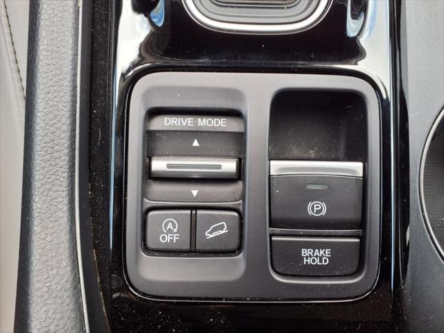 used 2024 Honda Pilot car, priced at $35,600