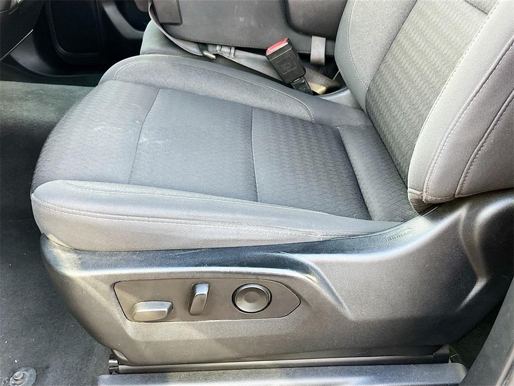 used 2022 Chevrolet Silverado 1500 car, priced at $29,600