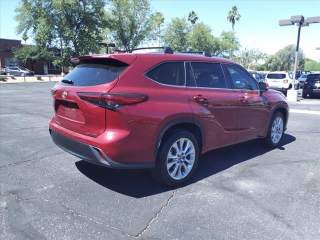 used 2023 Toyota Highlander car, priced at $35,000