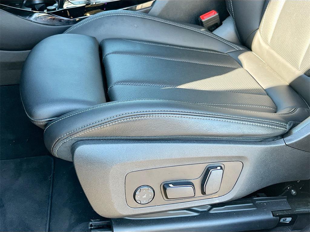 used 2024 BMW X3 car, priced at $34,000