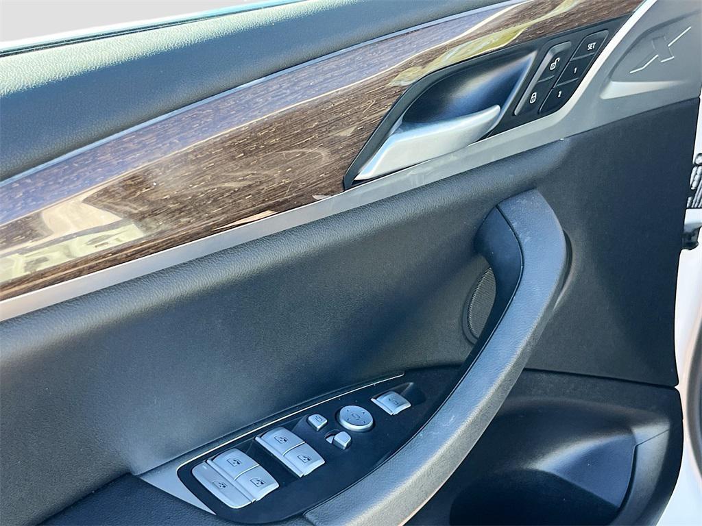 used 2024 BMW X3 car, priced at $34,000