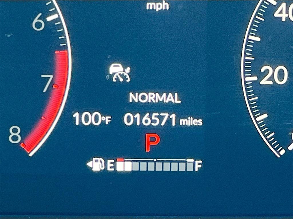 used 2024 Honda Pilot car, priced at $33,800