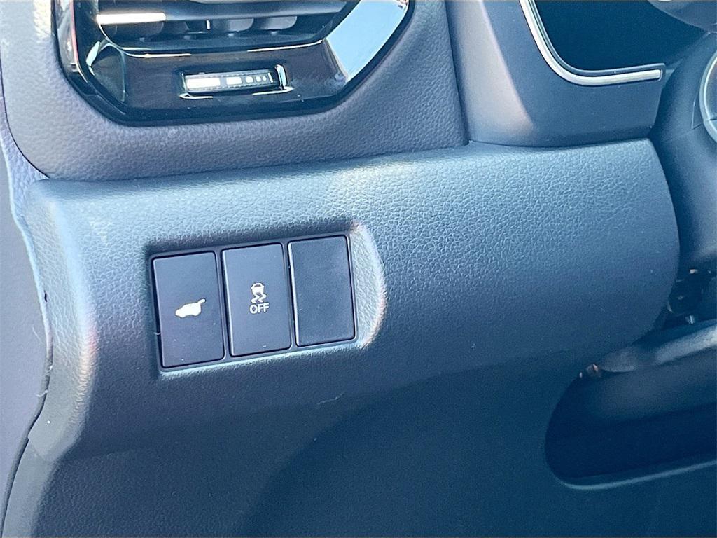 used 2024 Honda Pilot car, priced at $33,800