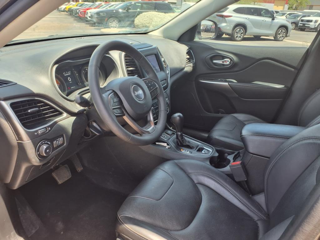 used 2021 Jeep Cherokee car, priced at $17,200