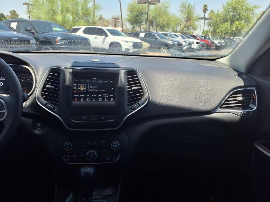 used 2021 Jeep Cherokee car, priced at $17,200