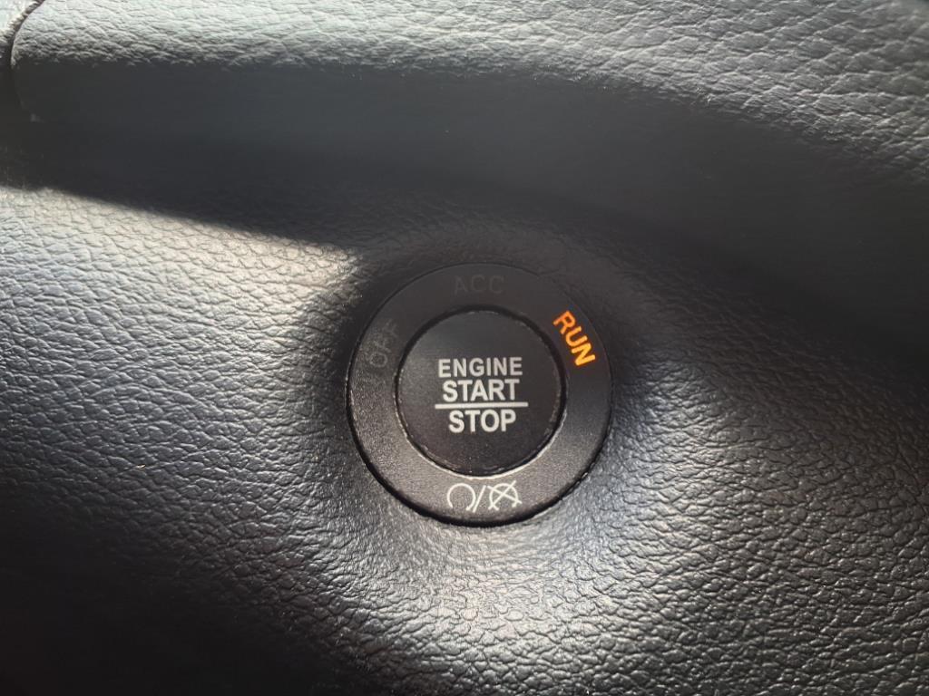 used 2021 Jeep Cherokee car, priced at $17,200