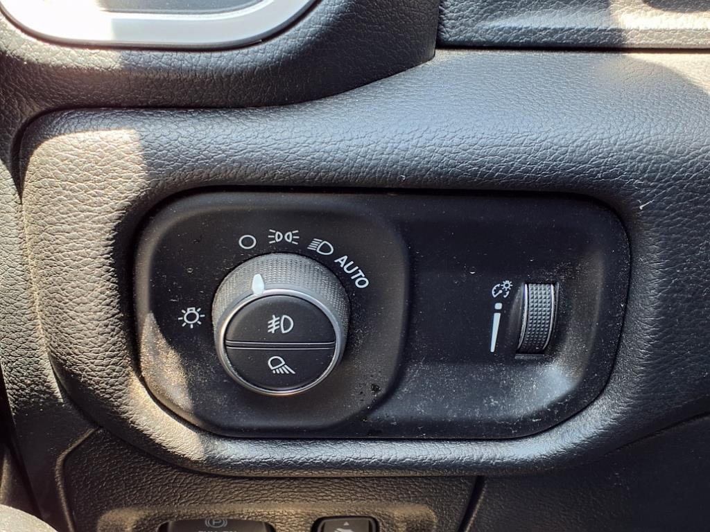 used 2022 Ram 1500 car, priced at $33,500