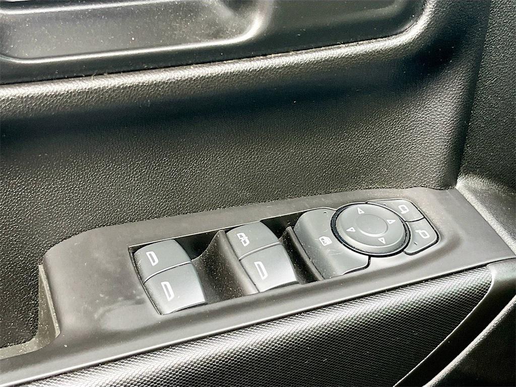 used 2021 Chevrolet Silverado 1500 car, priced at $31,600