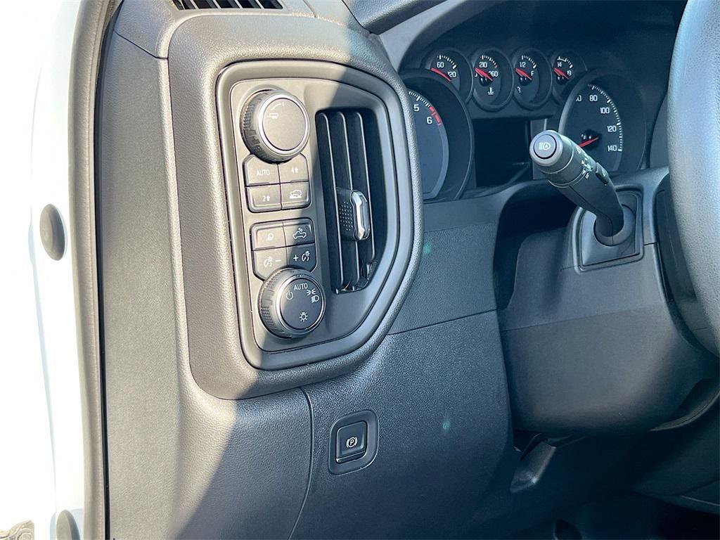 used 2023 Chevrolet Silverado 1500 car, priced at $28,100