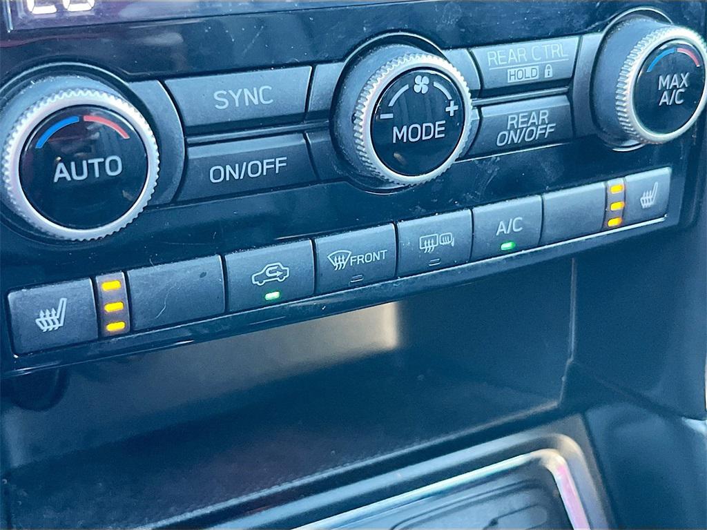 used 2022 Subaru Ascent car, priced at $24,400