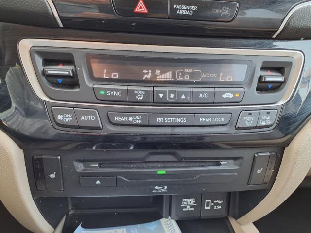 used 2021 Honda Pilot car, priced at $27,000