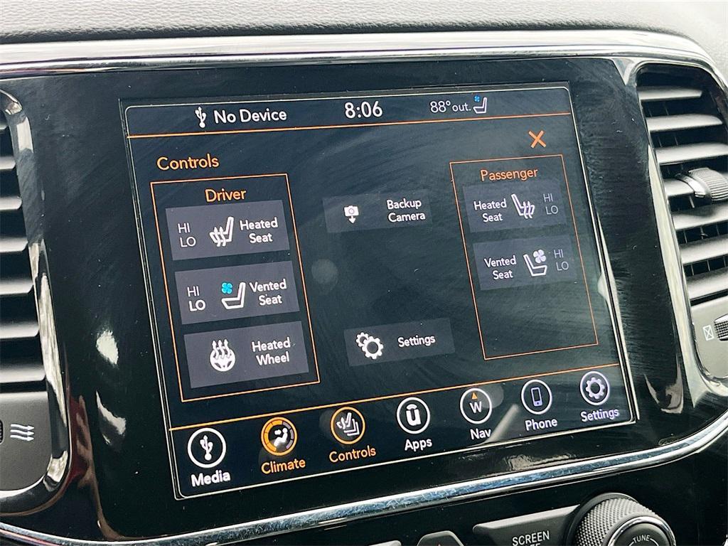 used 2021 Jeep Grand Cherokee car, priced at $19,700