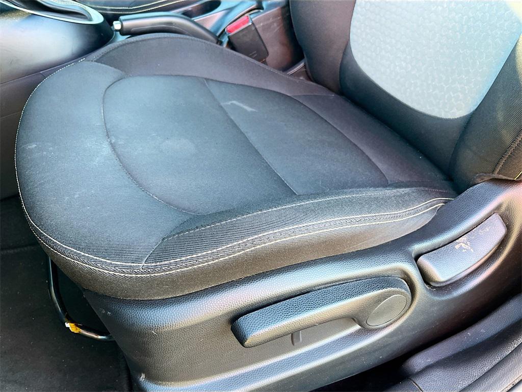 used 2016 Kia Soul car, priced at $11,700