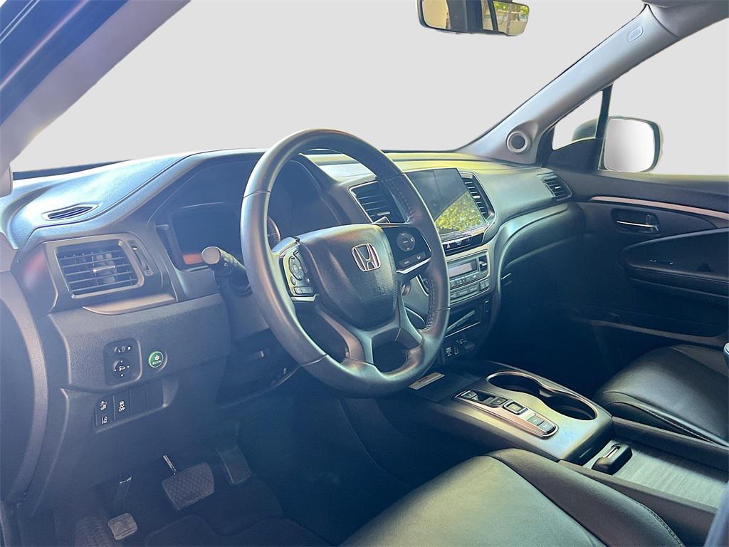 used 2022 Honda Pilot car, priced at $25,400