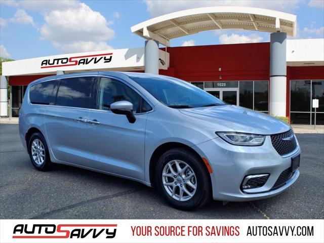 used 2023 Chrysler Pacifica car, priced at $22,300
