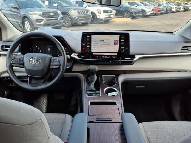 used 2024 Toyota Sienna car, priced at $39,200