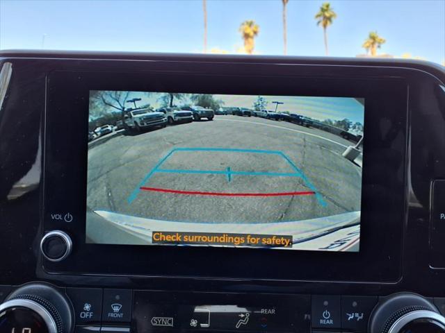 used 2024 Toyota Highlander Hybrid car, priced at $41,700
