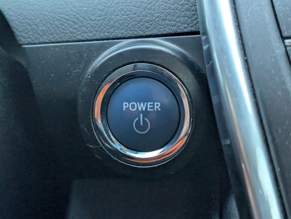 used 2015 Toyota Camry Hybrid car, priced at $14,500