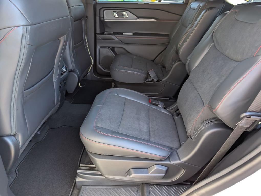 new 2026 Ford Explorer car