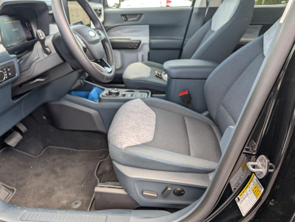 new 2025 Ford Maverick car, priced at $32,025