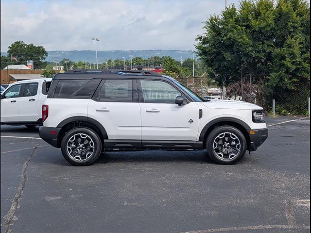 new 2025 Ford Bronco Sport car, priced at $30,085