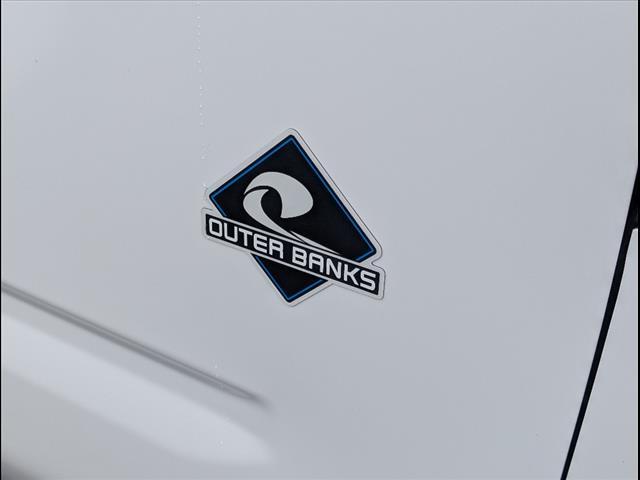 new 2025 Ford Bronco Sport car, priced at $30,085