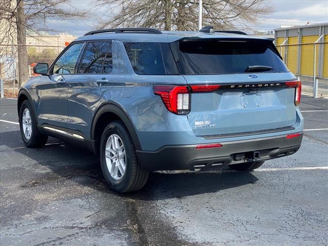 new 2025 Ford Explorer car, priced at $39,445