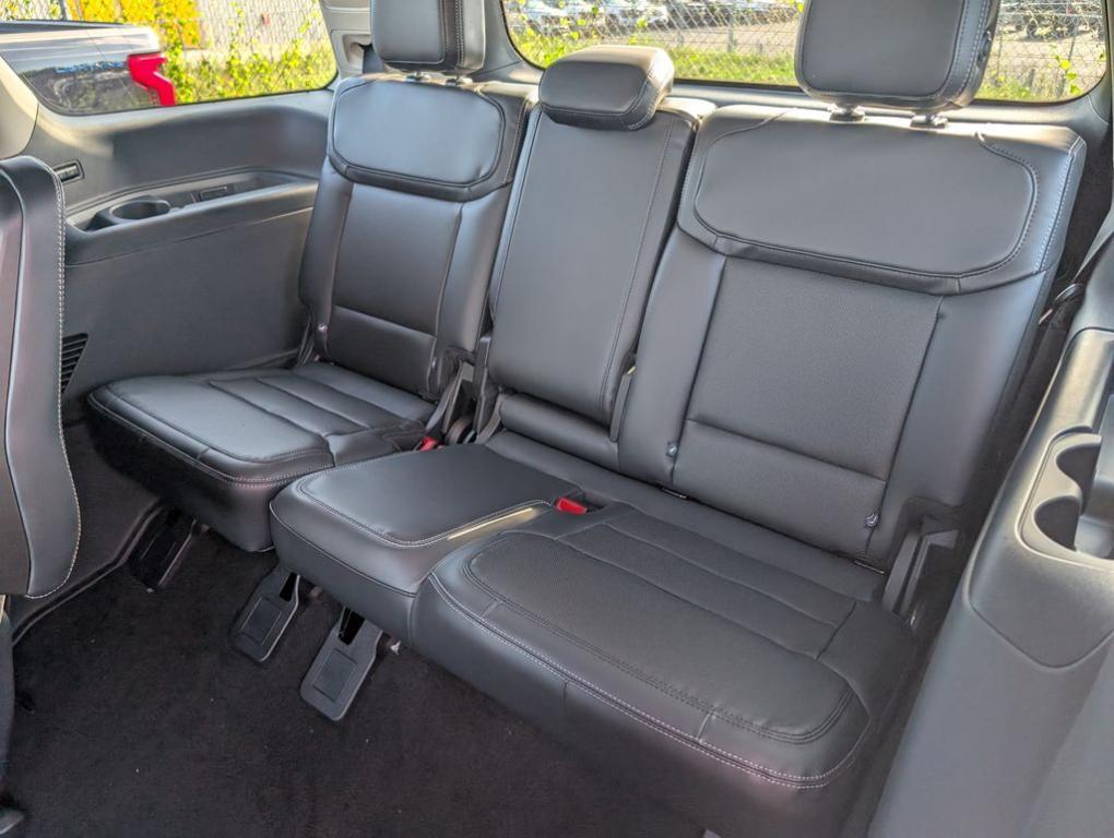 new 2025 Ford Expedition car, priced at $80,750