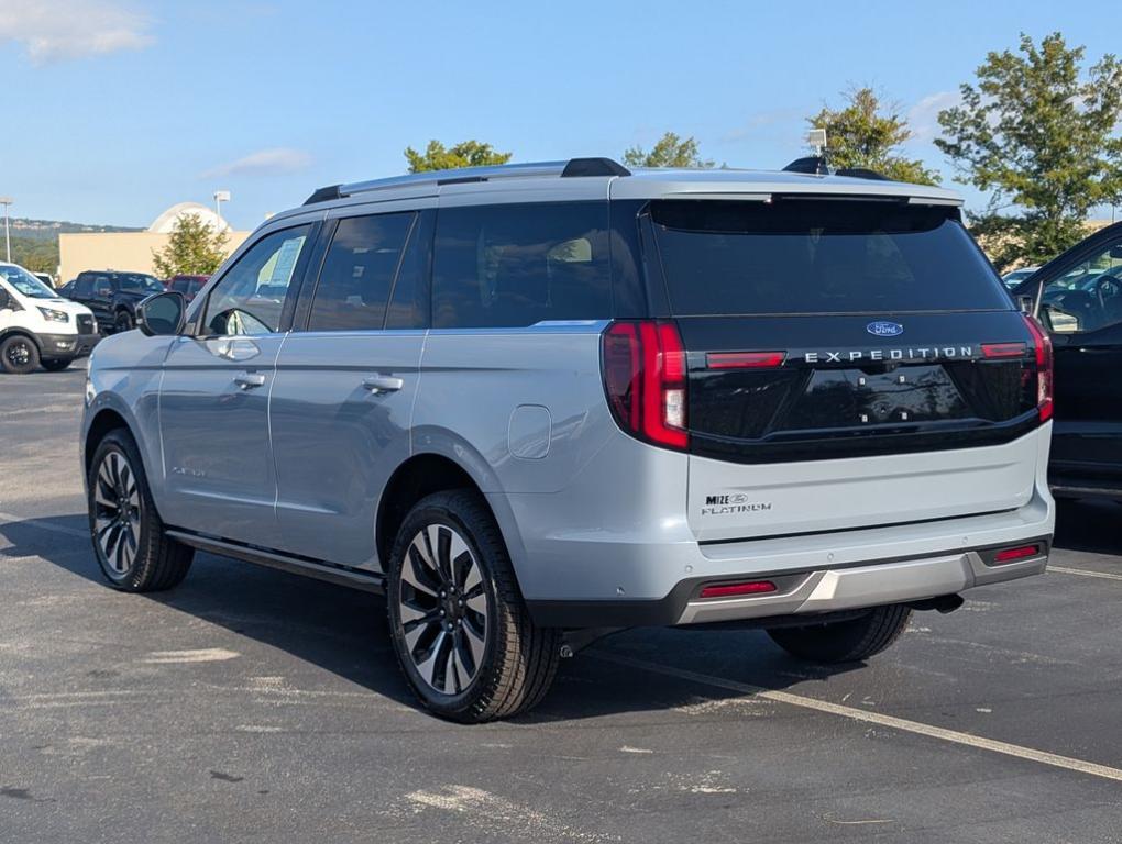 new 2025 Ford Expedition car, priced at $80,750