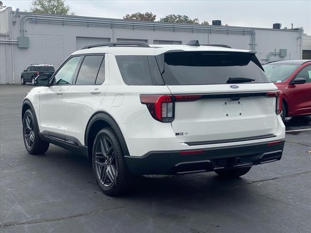 new 2025 Ford Explorer car, priced at $46,940