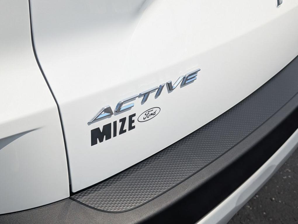 new 2025 Ford Escape car, priced at $24,355