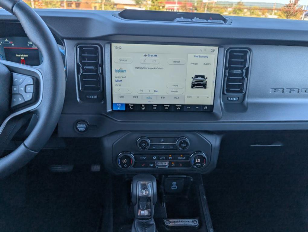 new 2025 Ford Bronco car, priced at $43,779