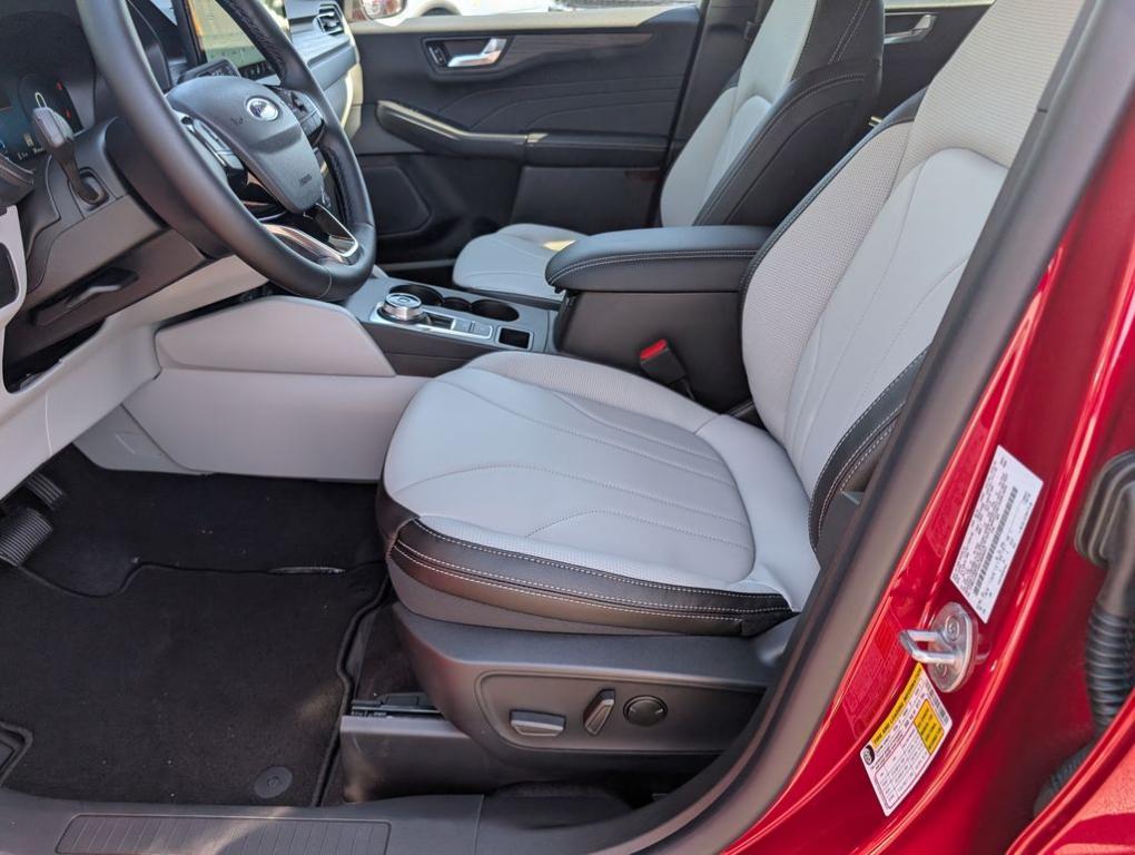new 2025 Ford Escape car, priced at $31,920