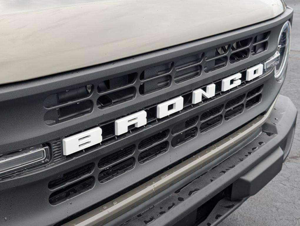 new 2025 Ford Bronco car, priced at $49,900