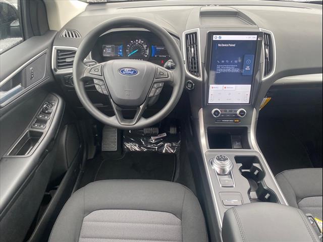 used 2024 Ford Edge car, priced at $33,498