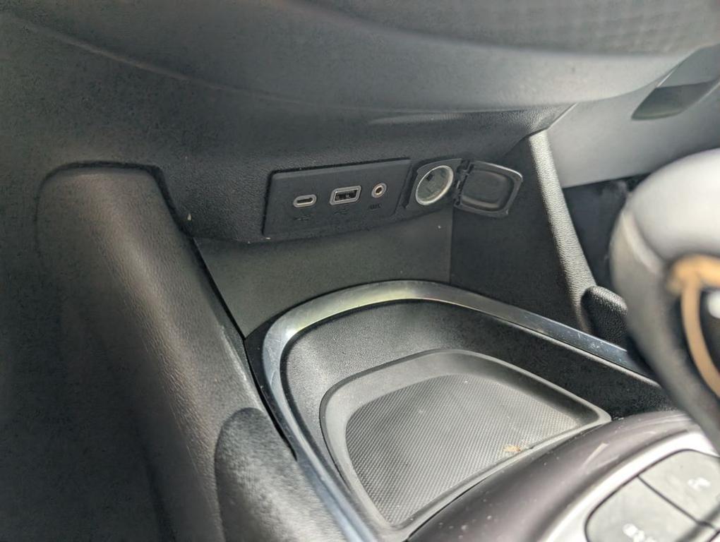 used 2022 Chevrolet Malibu car, priced at $16,000