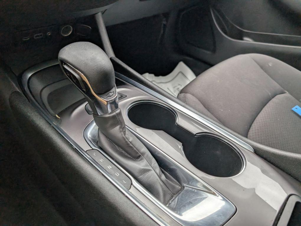 used 2022 Chevrolet Malibu car, priced at $16,000