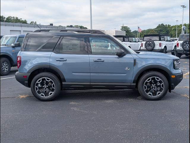 new 2025 Ford Bronco Sport car, priced at $37,944