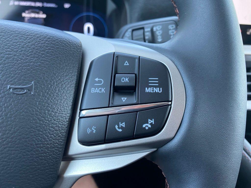 new 2025 Ford Explorer car, priced at $41,241