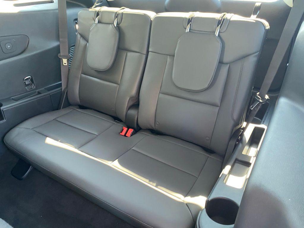 new 2025 Ford Explorer car, priced at $41,241