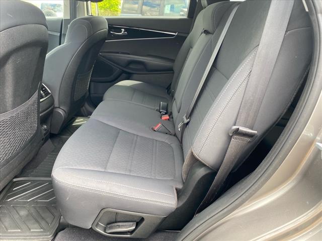 used 2019 Kia Sorento car, priced at $14,772