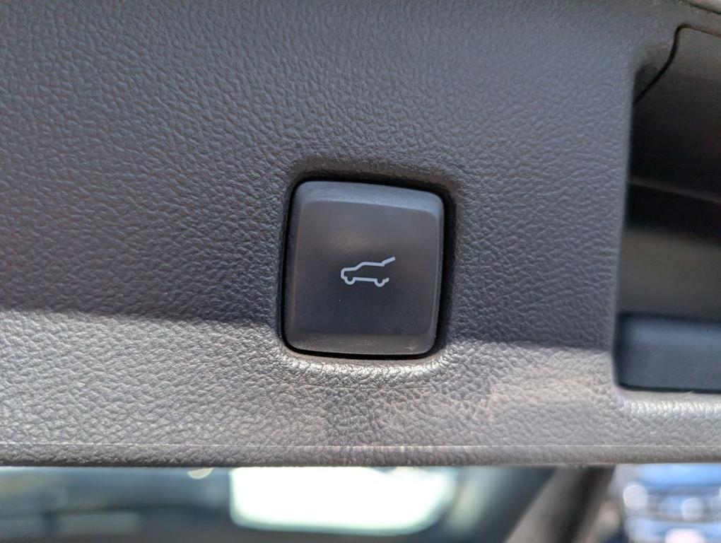 used 2021 Ford Escape car, priced at $21,400