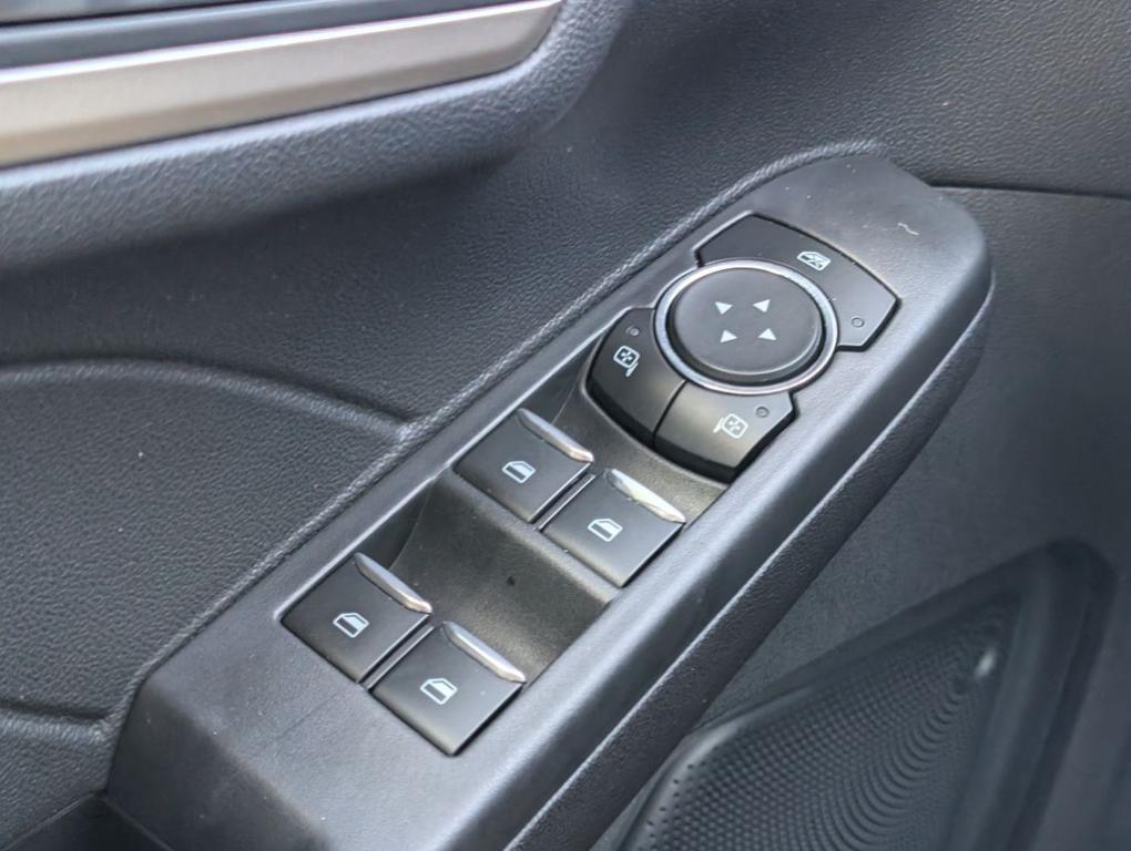 used 2021 Ford Escape car, priced at $21,400