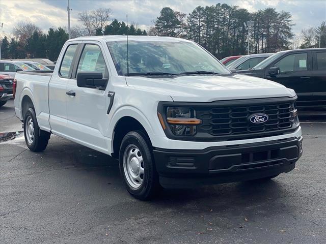 new 2024 Ford F-150 car, priced at $34,380