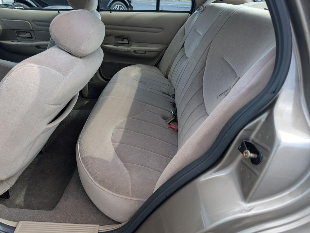 used 2002 Ford Crown Victoria car, priced at $5,799