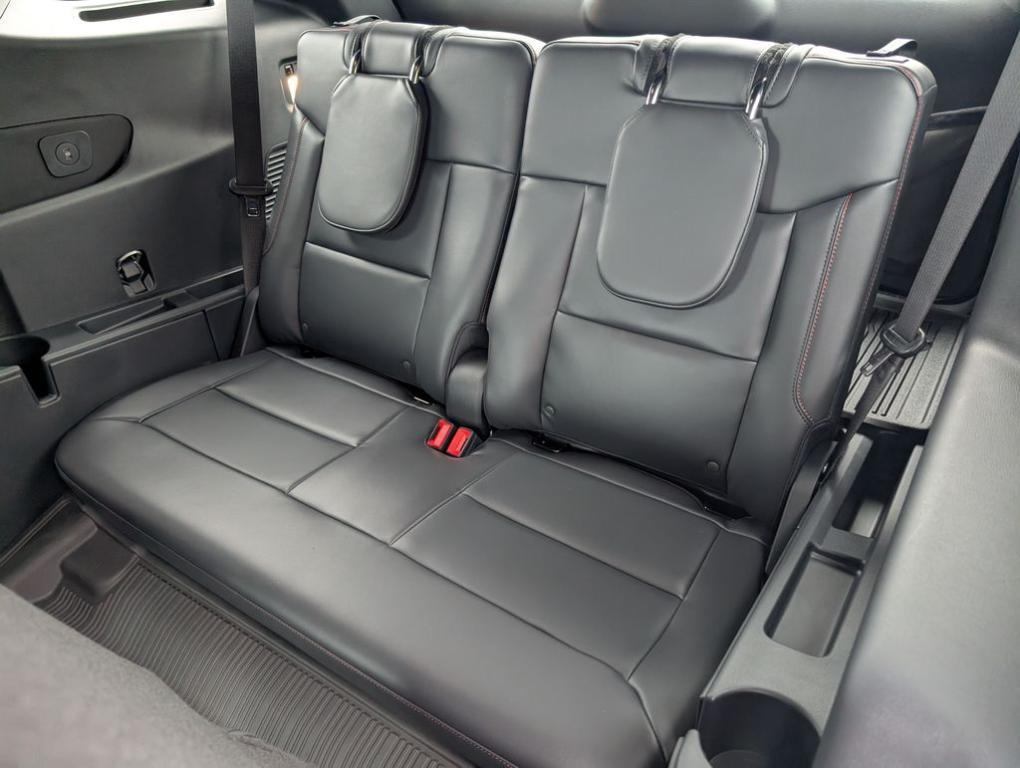 new 2025 Ford Explorer car, priced at $47,895