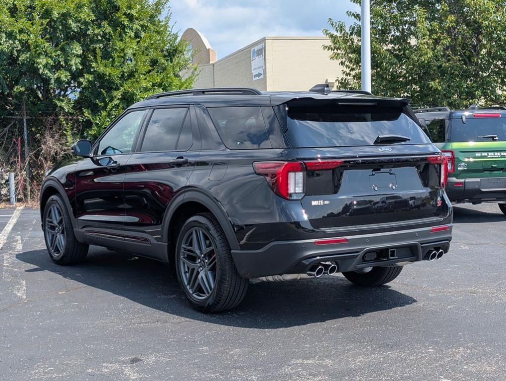 new 2025 Ford Explorer car, priced at $54,860