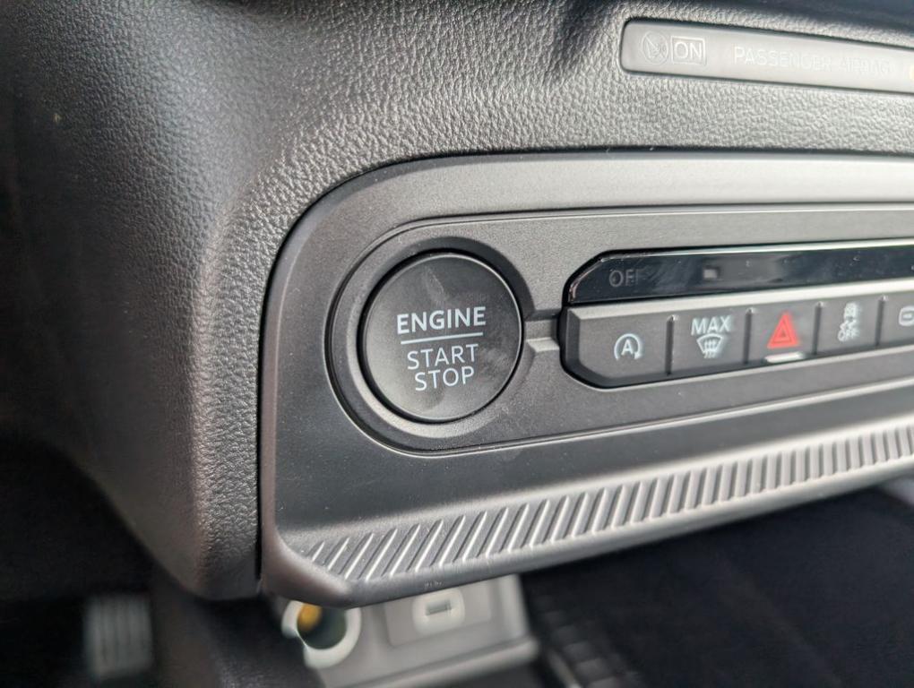new 2025 Ford Bronco Sport car, priced at $26,885