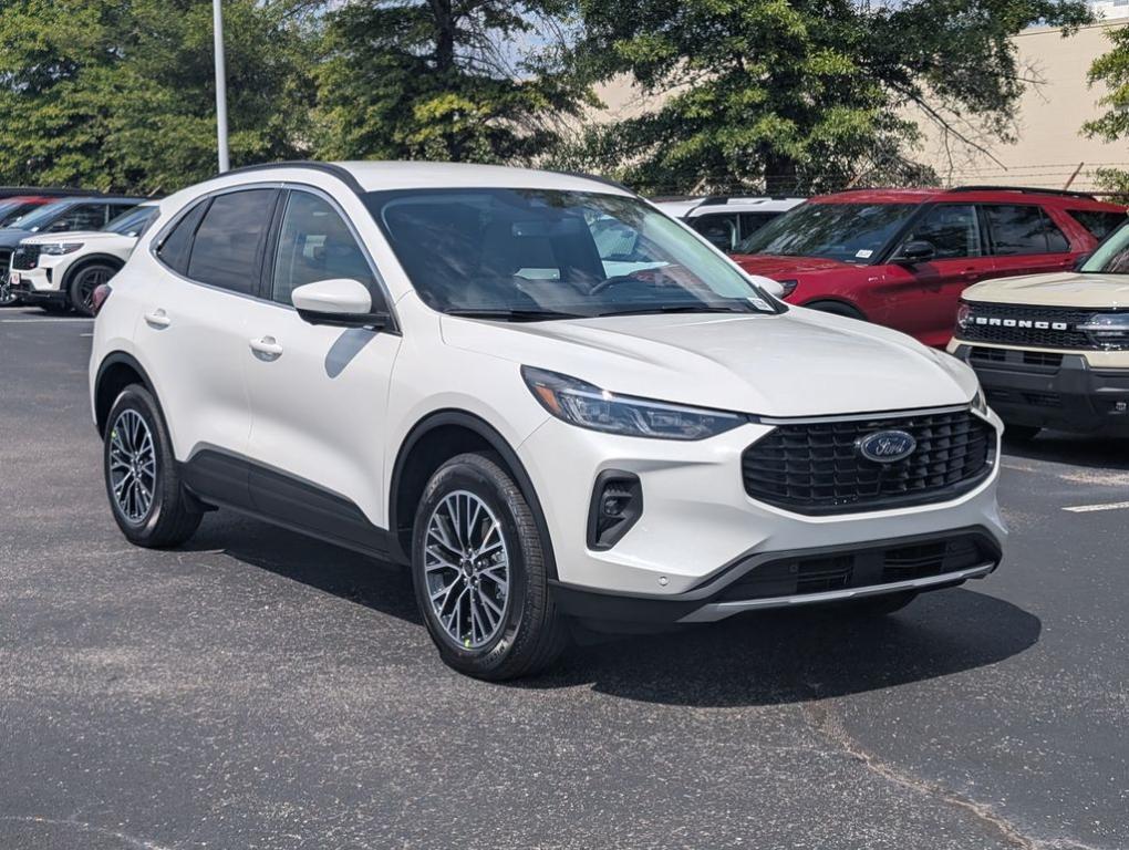 new 2025 Ford Escape car, priced at $31,420
