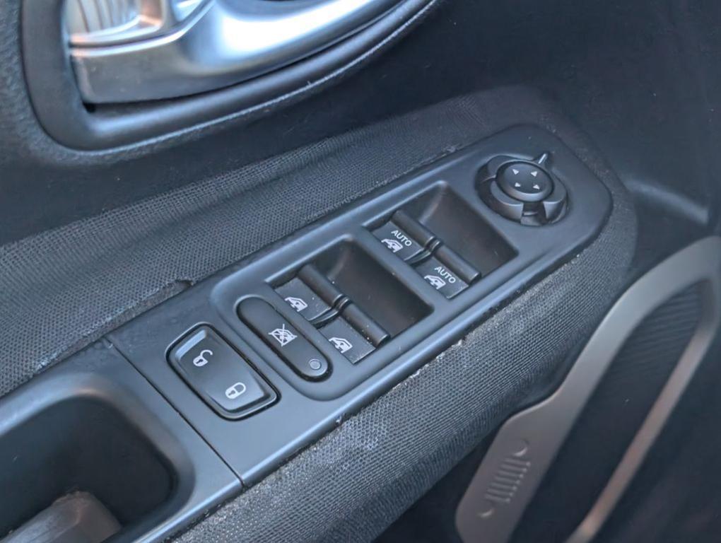 used 2015 Jeep Renegade car, priced at $12,750